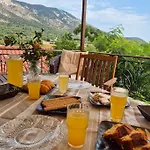 Villa Agrampeli *