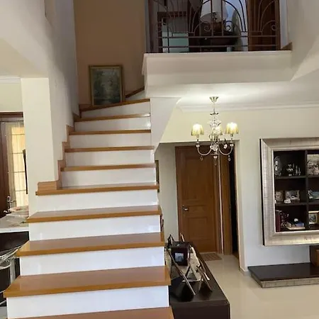 Agrampeli Villa Valsamata